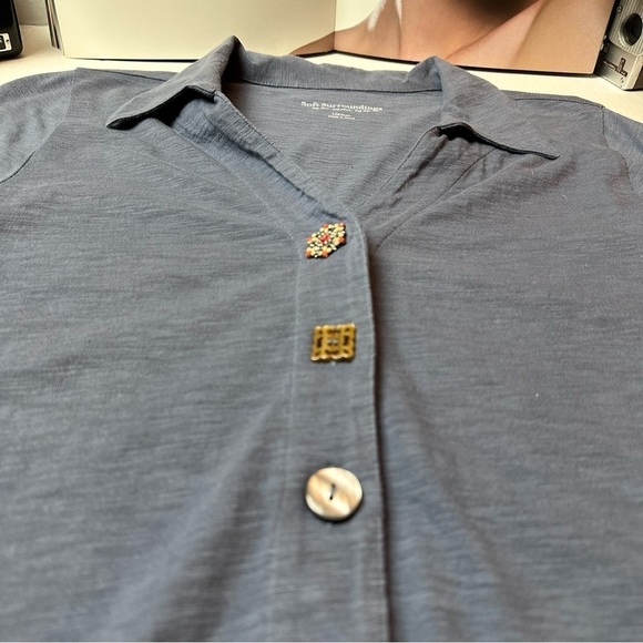 Soft Surroundings button up lagenlook - Picture 8 of 9